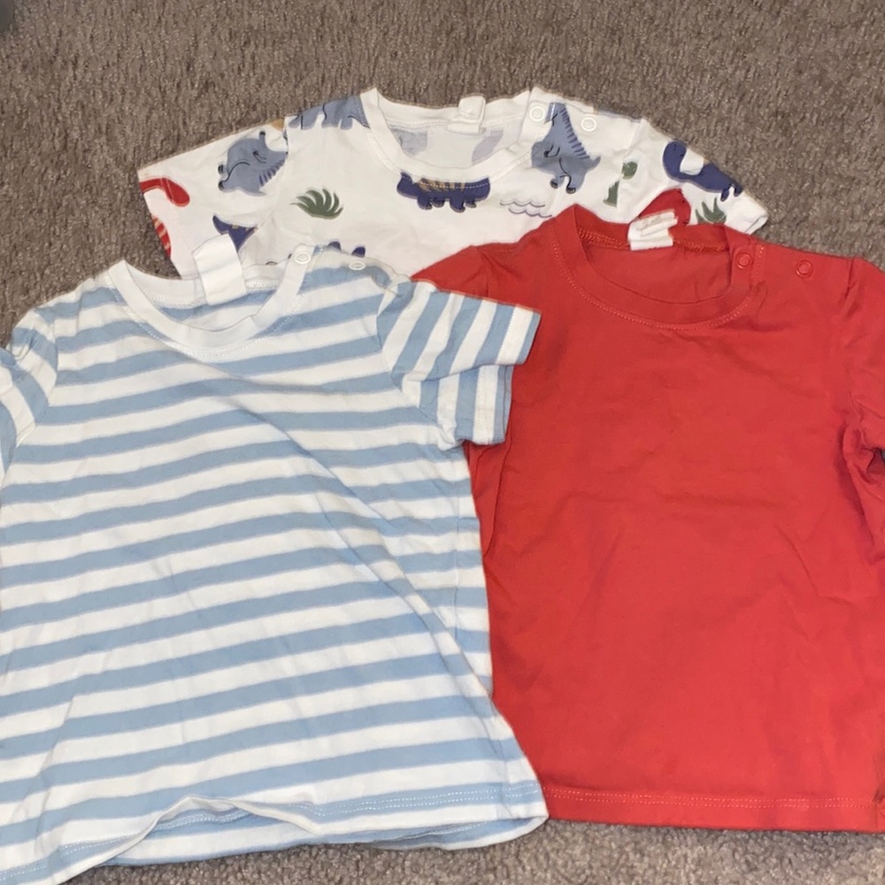 Lot of 3 H&M tees